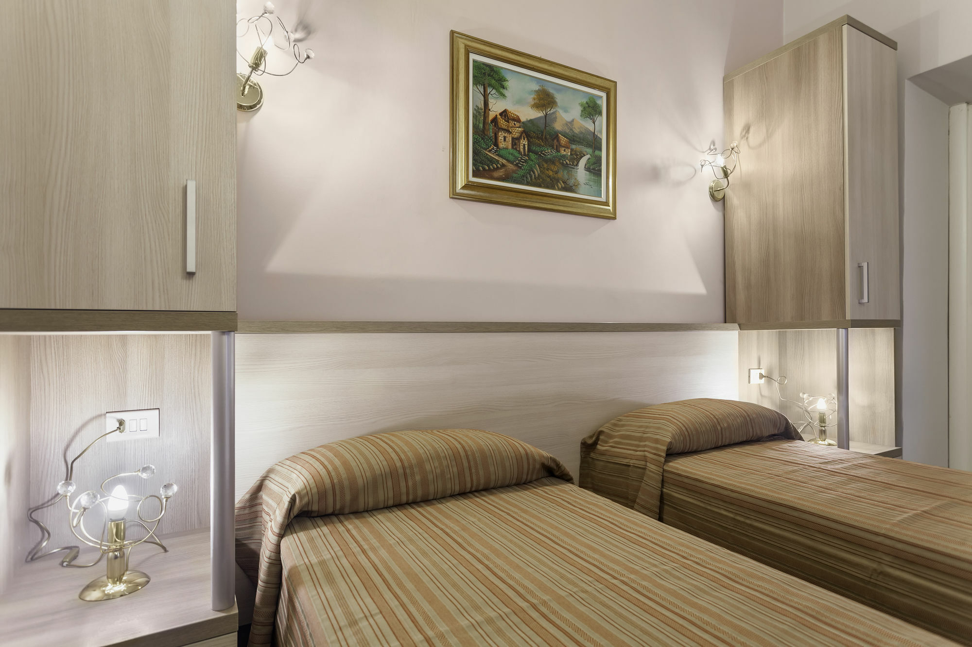 Hotel Domus Napoleone Roma Exterior foto